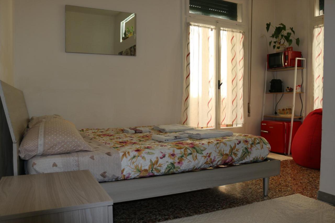 Venezia Lovely Rooms Lido di Venezia Exterior photo